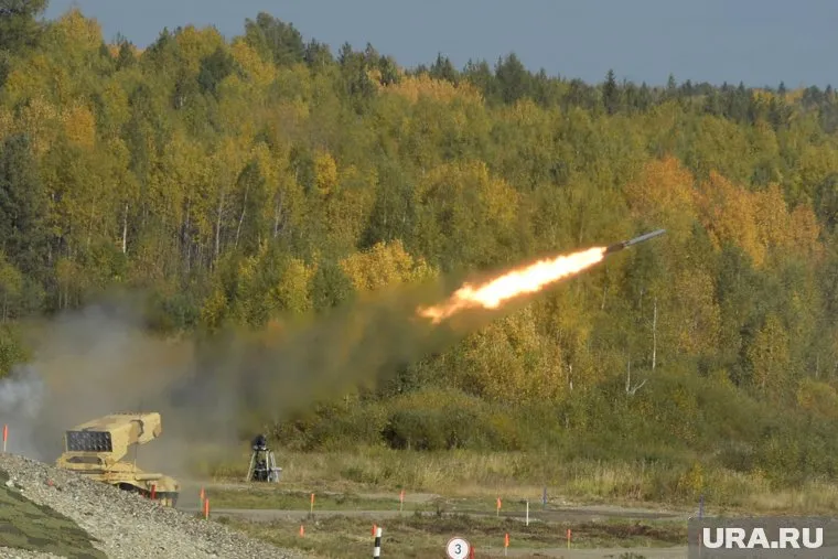 Россия начала производить гиперзвуковое оружие в 2018 году, напомнил Александр Михайлов