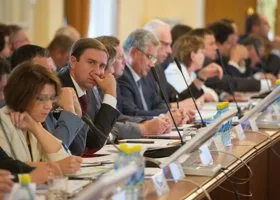 Коллеги экс-министра Сидоренко, подозреваемого в коррупции, делятся эмоциями о новостях по его делу: «Невольно занервничаешь, когда у тебя миллиарды»