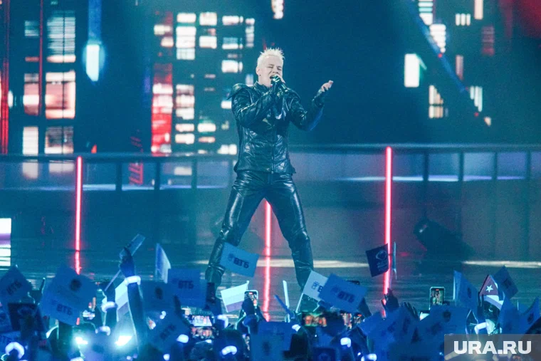 В съемках примут участие SHAMAN, Филипп Киркоров, Анна Asti и другие артисты