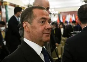 Медведев жестко отреагировал на смерть летчика Кузьминова, угнавшего Ми-8