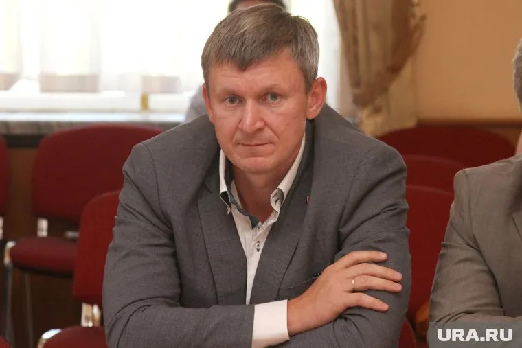 Дмитрий Фролов отказался от мандата депутата Думы Кургана