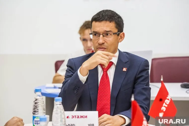 Хусаинов отметил, что поиск информации - основа работы журналиста