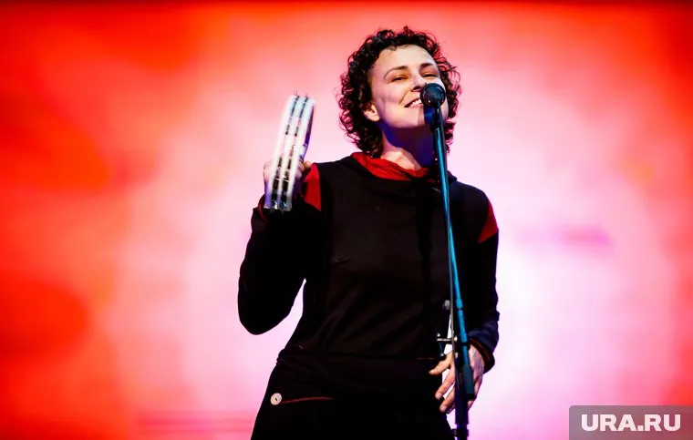 Юлия Чичерина посвятила клип убитому главе ДНР