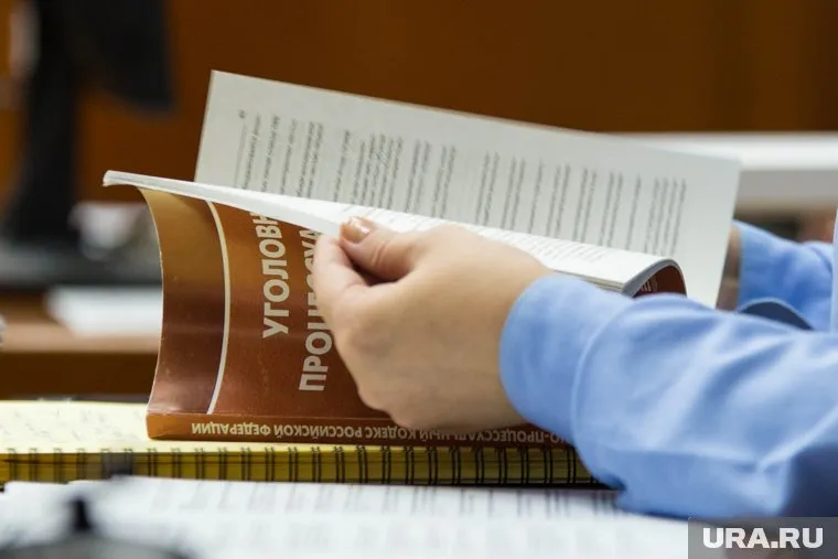 Прокуратура напомнила курганским полицейским о законах при арестах