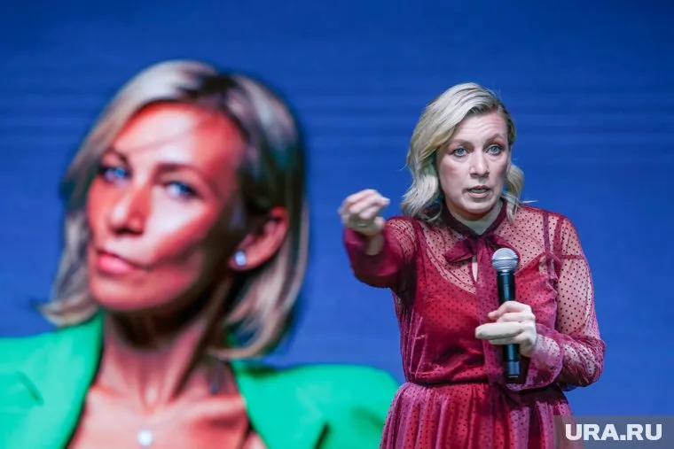 Мария Захарова призвала немецкие власти прокомментировать слитый разговор