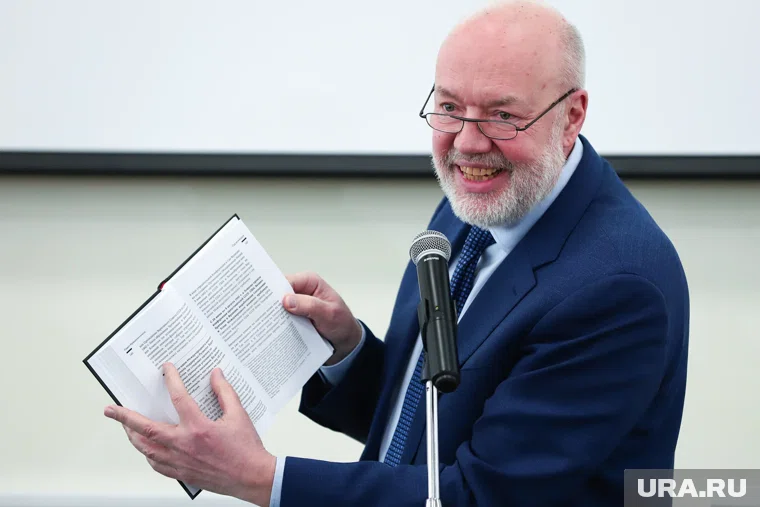 Павел Крашенинников активно занимается не только законотворческой деятельностью, но и просветительской