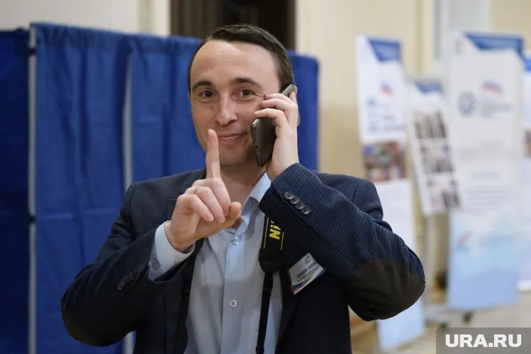 Максим Бестфатер отправится на военные сборы