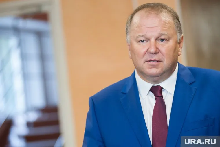 Цуканов дал напутствия депутатам Екатеринбурга и новому мэру