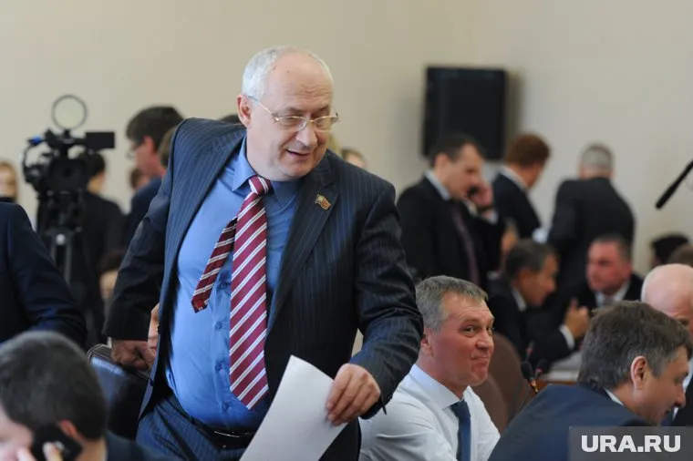 Среди депутатов думы, кто хочет отказаться от борьбы — Михаил Вербитский