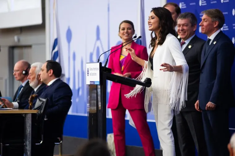 Голосование за город проведения «ЭКСПО-2025» в Международном бюро выставок. Франция, Париж 