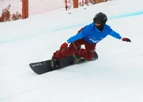 50-летний сноубордист из РФ преодолел отстранение от Паралимпиады