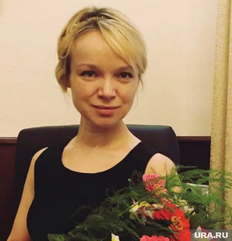 Бывшую жену Джигарханяна застали в компании нового поклонника