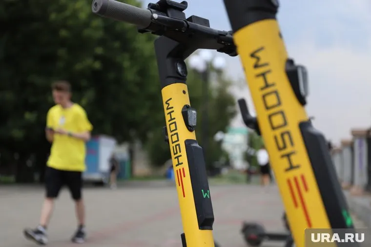 Мужчина передвигался на арендованном самокате