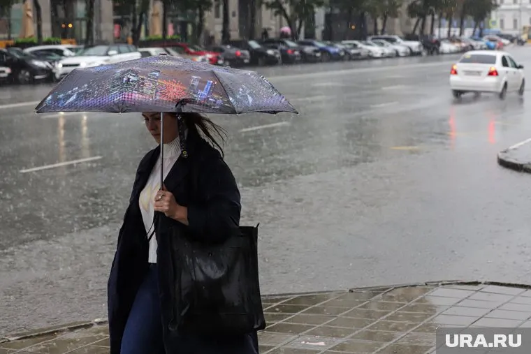 Спасатели предупредили о ливнях и граде