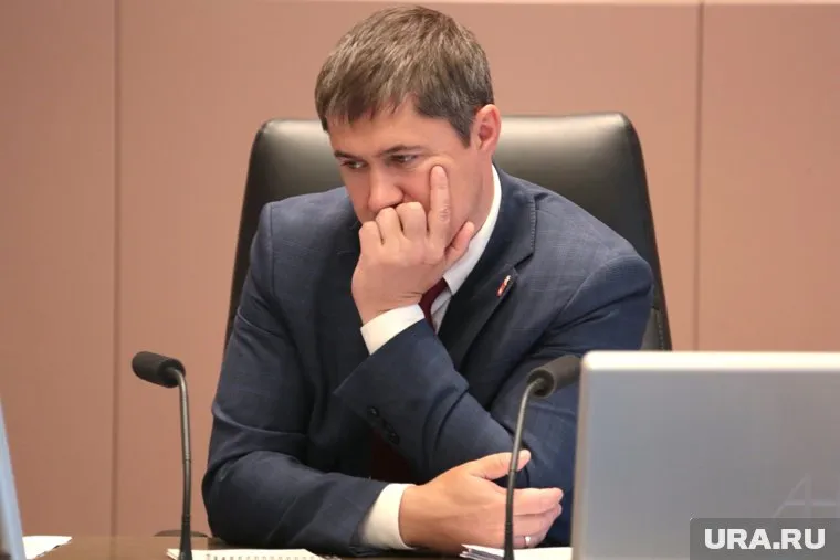 Коронавирус поставил перед Дмитрием Махониным еще одну проблему