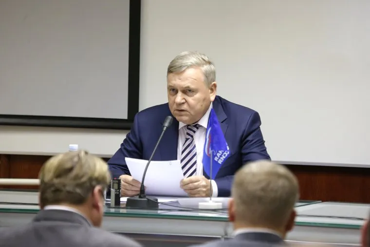 Заседание политсовета регионального отделения партии "Единая Россия" Пермского края. Пермь, демкин николай