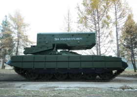 Главный танковый завод России отправил необычное послание на фронт