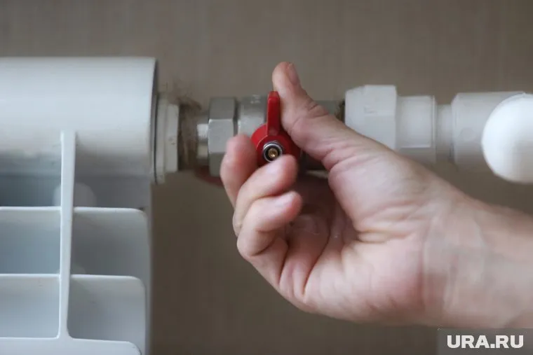 Отопление уже начали подавать в Гайнском и Губахинском округах