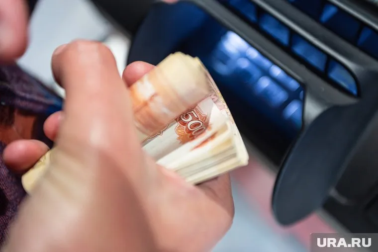 Сбербанк приостановил запись на программу «Семейная ипотека»