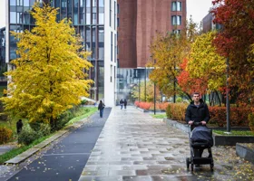 Власти Екатеринбурга помогут купить жилье семьям без детей 