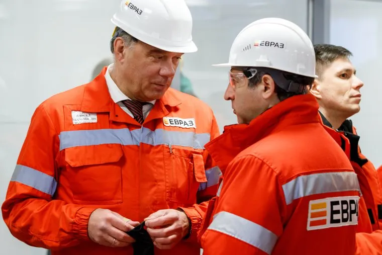 Торжественный запуск нового доменного цеха №7 на ЕВРАЗ НТМК. Нижний Тагил. Свердловская область, кушнарев алексей, евраз нтмк