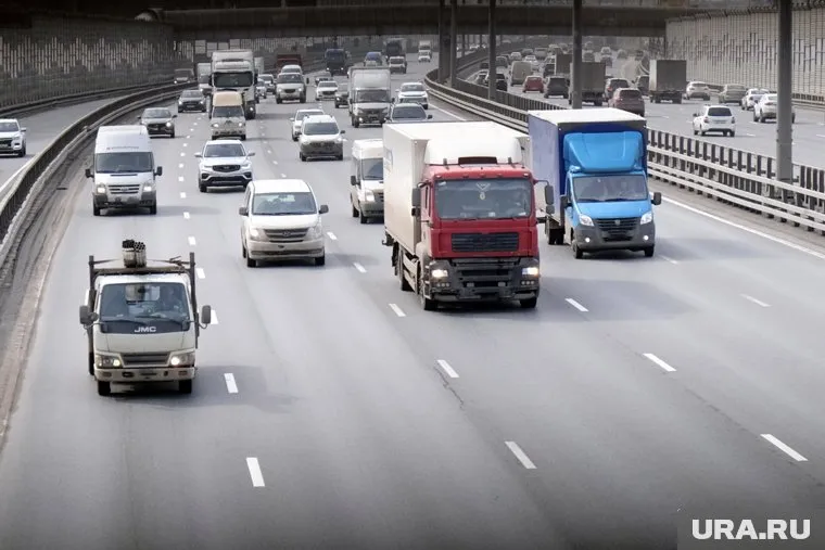 Минтранс РФ планирует ввести штрафы за превышение средней скорости