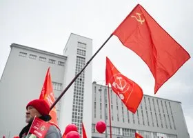 КПРФ и ЛДПР обвинили в массовых нарушениях на выборах