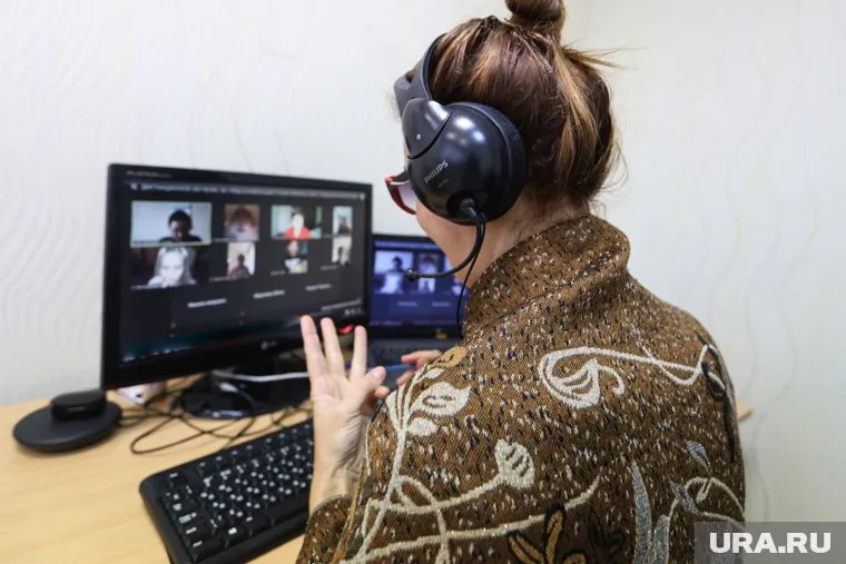 Курганские школьники будут учиться дистанционно две недели