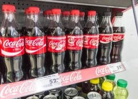 «Союзнапитки»: в РФ подорожает газировка из-за введения акцизов