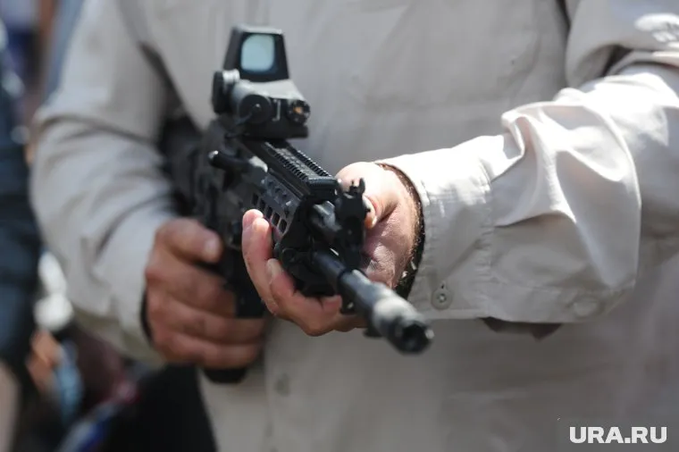 В результате нападения смертников в районе КПП произошла перестрелка