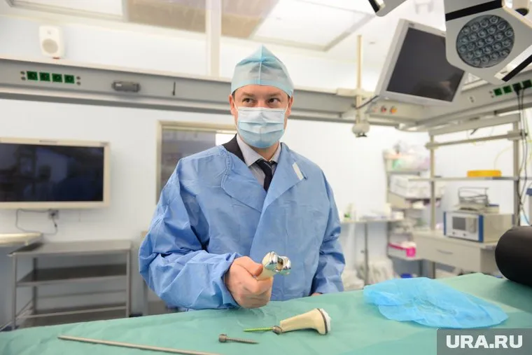 Уже почти месяц общественность и медработники Пермского края выясняют, за что же массового уволили главврачей