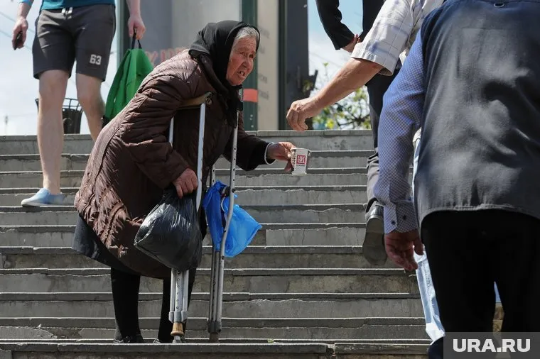 Всемирный банк считает, что большая часть бедных в России живет в Москве, Санкт-Петербурге и городах-миллионниках