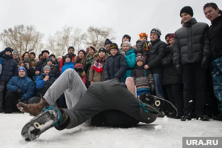 Пермяки активизировались в соцсетях после нападения на школьников у ТЦ