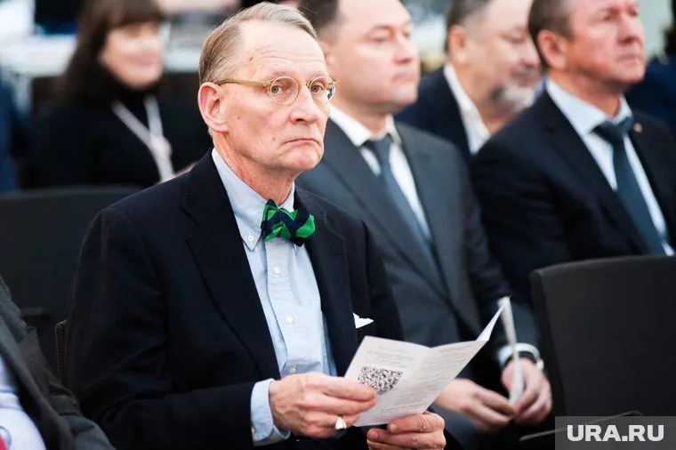 Полномочия Пола Картера истекают в августе