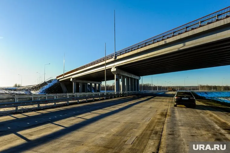 Несколько участков дорог Челябинска и Кургана попали в список потенциально опасных