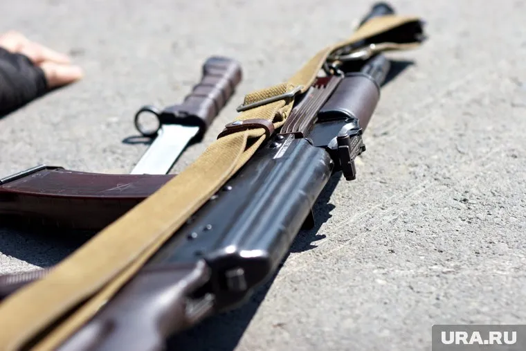 Для тех, с кем Андрей Баталов просидел бок о бок пять лет, война - один из немногих смыслов в жизни