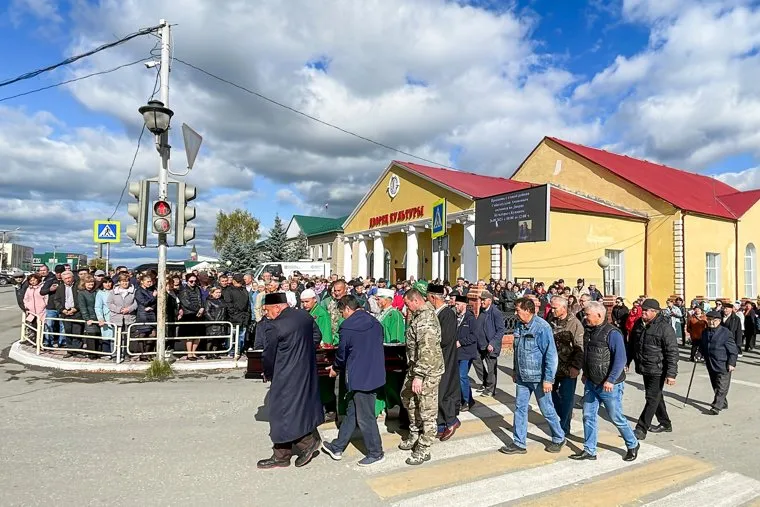 Похороны Аминова . Челябинск