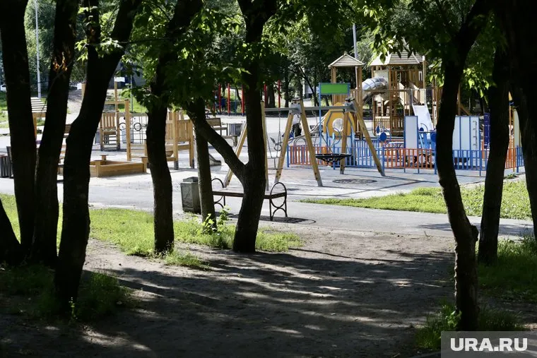 Инцидент произошел на площадке на улице Софьи Перовской (фото из архива)
