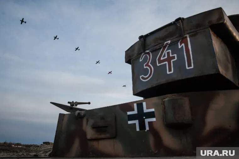 Нацистская Германия хотела объединиться с США против СССР в 1944 году, заявил Отто Гюнше