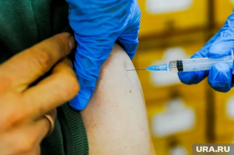 До конца 2021 года должно быть привито от COVID-19 70% населения