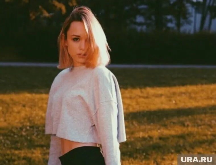 Девушка завела себе новую семью