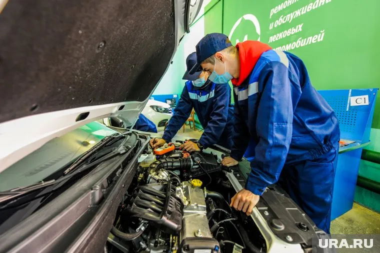 Россияне должны сами контролировать состояние авто, отметил Михаил Мишустин