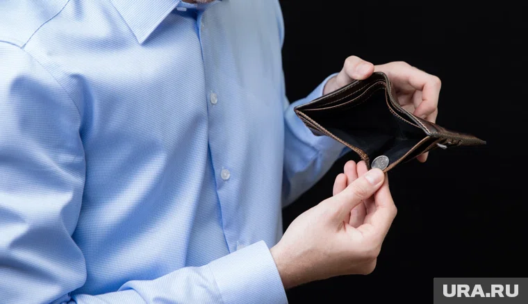 Сотрудники фирмы из ХМАО почти год не получали зарплату