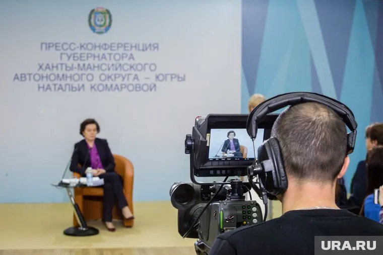 Губернатор Югры Наталья Комарова решила, что проведения пресс-конференций недостаточно для общения с югорчанами