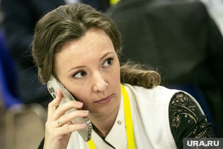 Анне Кузнецовой поступает вал обращений из-за детских пособий