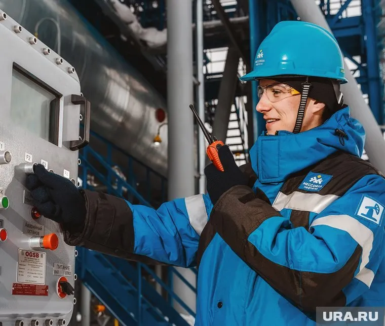 В сутки сотрудники предприятия добывают больше 14 тысяч тонн нефти