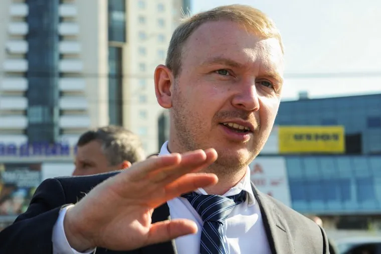 Рабочий объезд строек к саммитам ШОС и БРИКС Борисом Дубровским. Челябинск, исаев денис