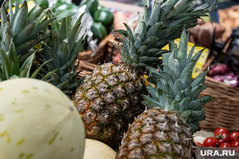 Диетолог развеяла миф о влиянии ананасов на похудение