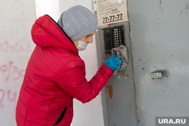 В Тюмени к обработке подъездов подходят тщательно не везде