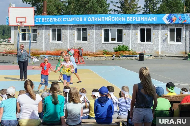 Администрация Нижневартовска закупает путевки для школьников от 6 до 17 лет